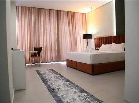 Vh Belmond And Restaurant Durres
