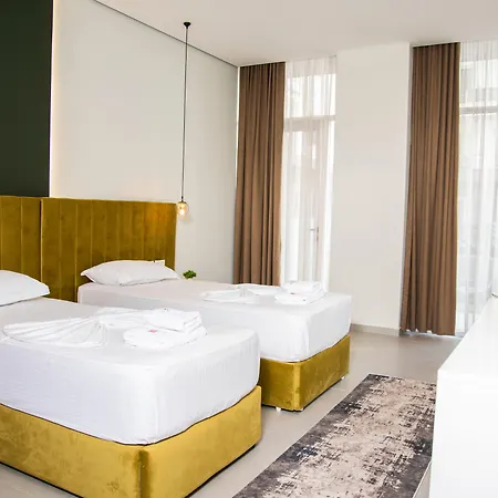 Hotel Vh Belmond And Restaurant 4*