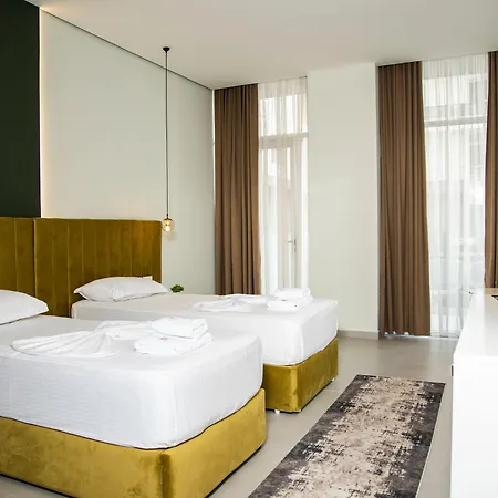 Hotel Vh Belmond And Restaurant 4*