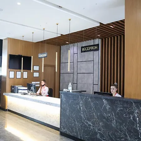 Vh Belmond And Restaurant 4* Durres